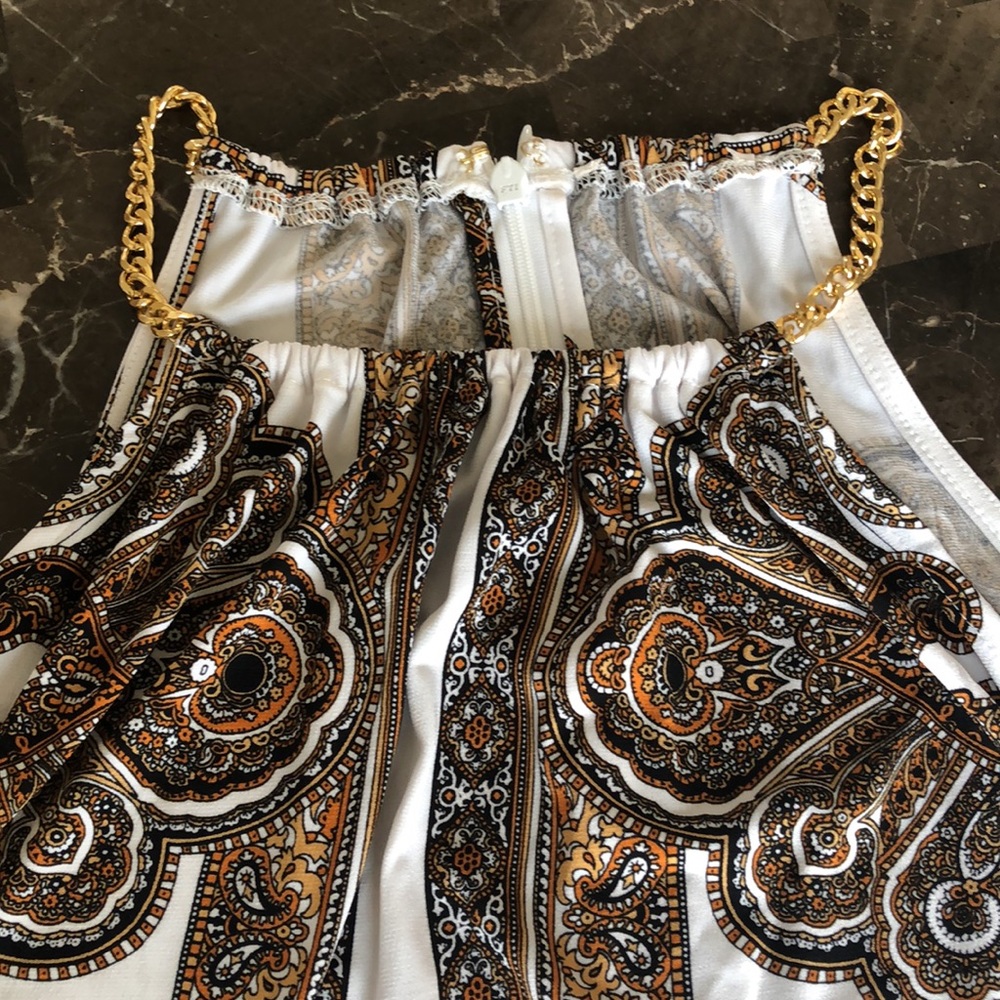 Chain halter top
